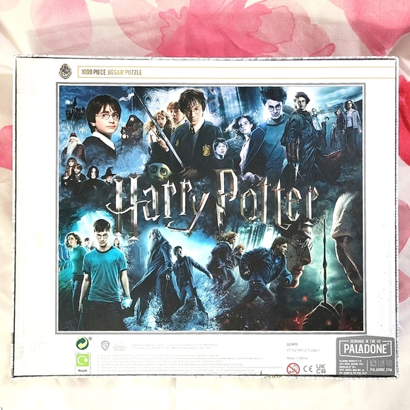The Wizarding World of Harry Potter🧙‍♂️🪄1000 Piece Jigsaw Puzzle🧙‍♀️🧹 - Picture 2 of 5